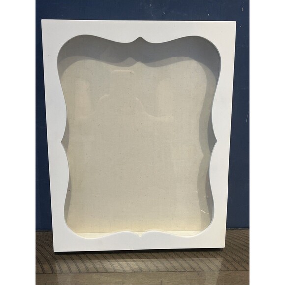 Shadow Box Frame 14x11 White Sturdy Memory Display Case - Picture 1 of 7